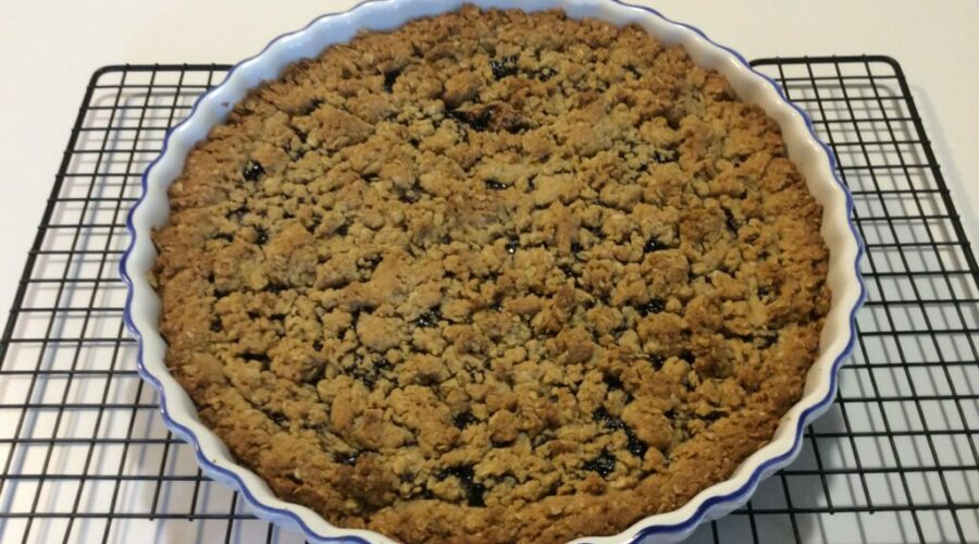 Whole Wheat Raspberry Bars in Tart Pan