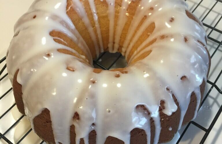 Homemade Lemon Pound Cake