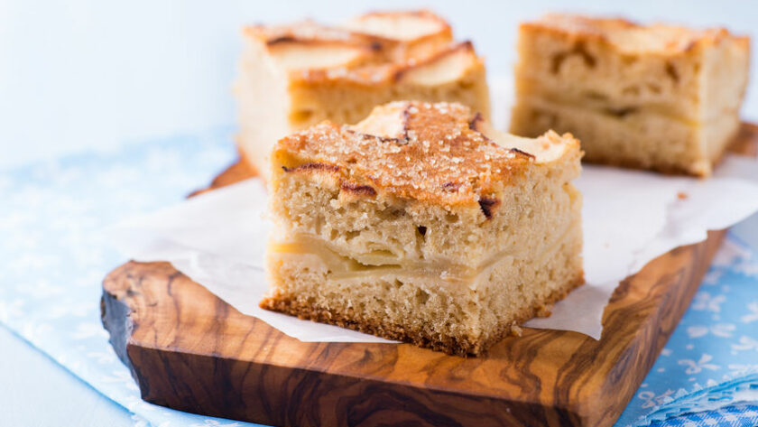 Apfelkuchen Overnight Coffee Cake