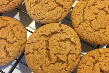 Soft Molasses Cookies