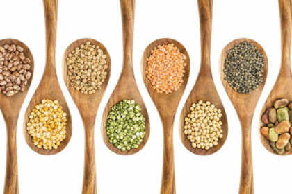 How to Cook Beans with various beans in wooden spoons