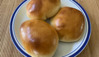 Kansas Bierocks Recipe 3 bierocks on a plate